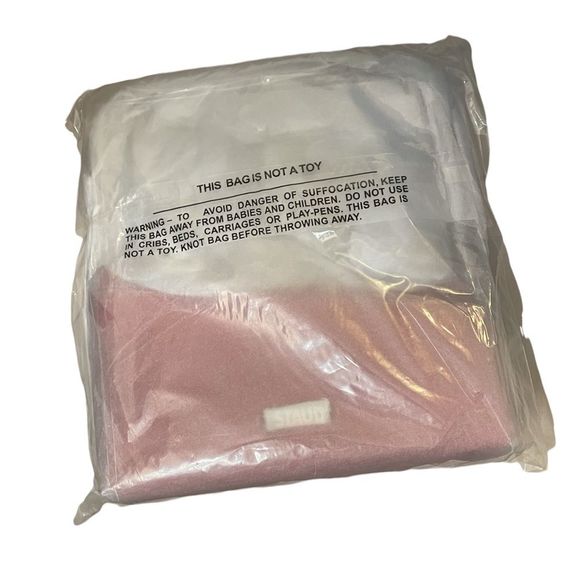 STAUD | Acute Flap Leather Shoulder Scarlet - Picture 8 of 8